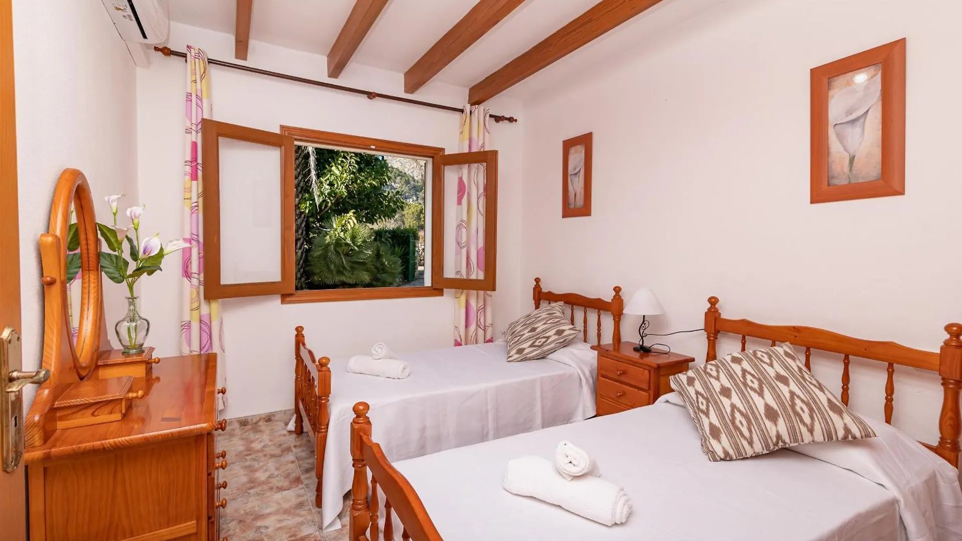 Villa Ca Na Xisca II By Sealand Villas Pollença